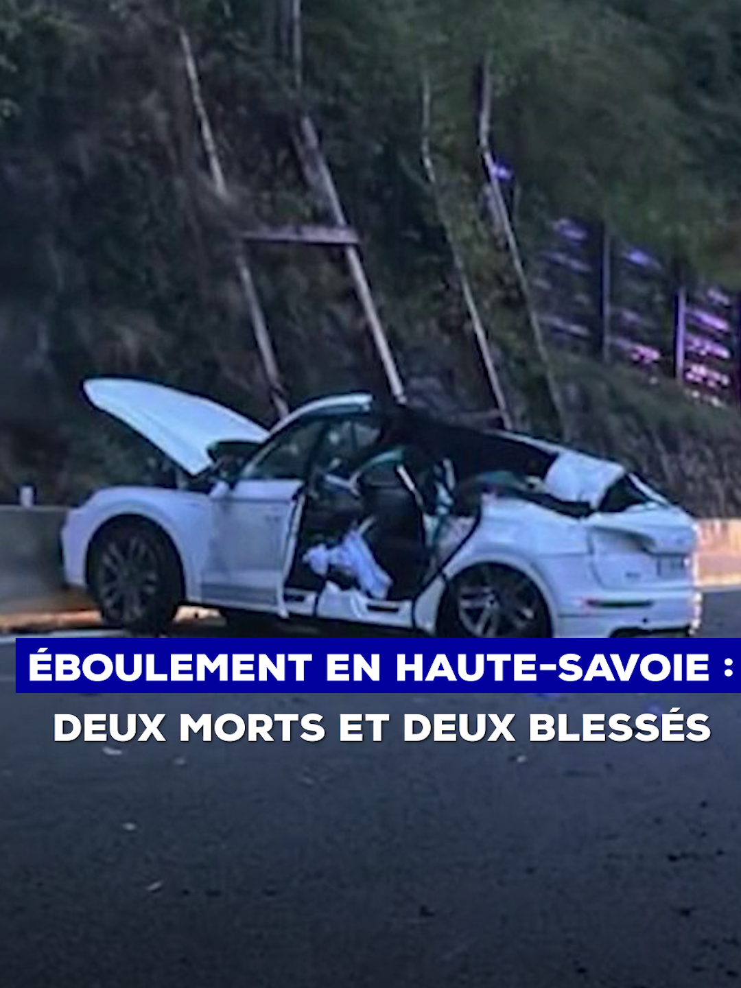 Un homme et une femme âgées d'une vingtaine d'années sont morts après un éboulement en Haute-Savoie. Un bloc rocheux s'est détaché de la paroi de la montagne et est entré en collision avec la voiture dont ils étaient passagers près de Chamonix. Le conducteur et la passagère avant du véhicule, tous deux âgés de 54 ans, ont été blessés et transportés à l'hôpital.