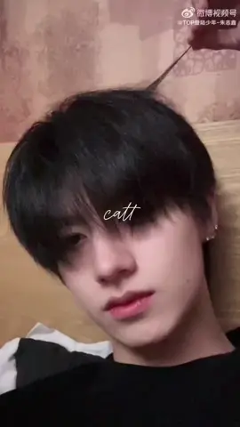 nhớ Chu Chí Hâm năm xưa😔 #zhuzhixin #topdanglucthieunien #Catt🐧 #xuhuong #trending 