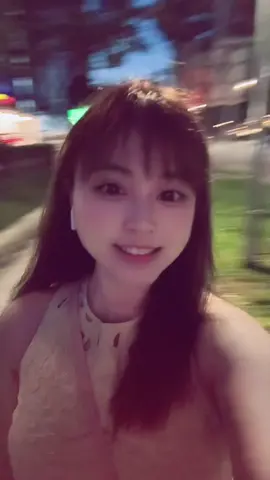 就只看了你一眼👀～