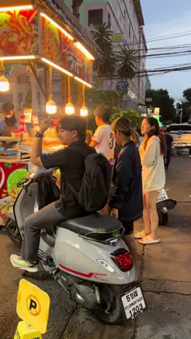 หมึกย่างมารีนยินดีให้บริการค่ะ#ยินดีให้บริการค่ะ #พหลโยธิน53แยก11 #หมึกย่างวารีสาขาที3 #มหาวิทยาลัยจันทร์เกษม #มหาวิทยาลัยจันทร์เกษม 