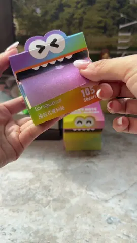 The cutest note pad every! This is perfect for back to school and college!! #officesupplies #cutestationery #stickynotes #TikTokShopSummerTurnUp #TikTokShopUnboxing#fyp 