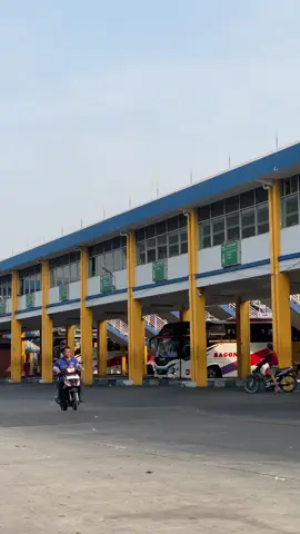 Bus bagong catam darat#fyp #fyppppppppppppppppppppppp #bis #bus #busbagong 