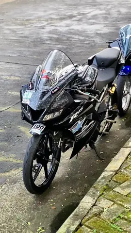 Siapa tw fyp nya balik lgi 😆#CapCut #r15v3 #r15v3lovers #vixion_modifikasi 