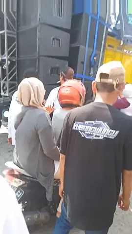 jos jis#karnavalketanggungan #brebes24jam #kubangwungu #horeg #brebes #fypage 