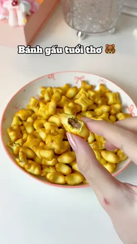 Bánh gấu tuổi thơ #banhgau #banhgaunhankem #anvat #banhgaunhankemsocola #trn_trn24 