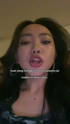 anggep aja ini udah unboxing. dah ye. jangan nagih 💄 