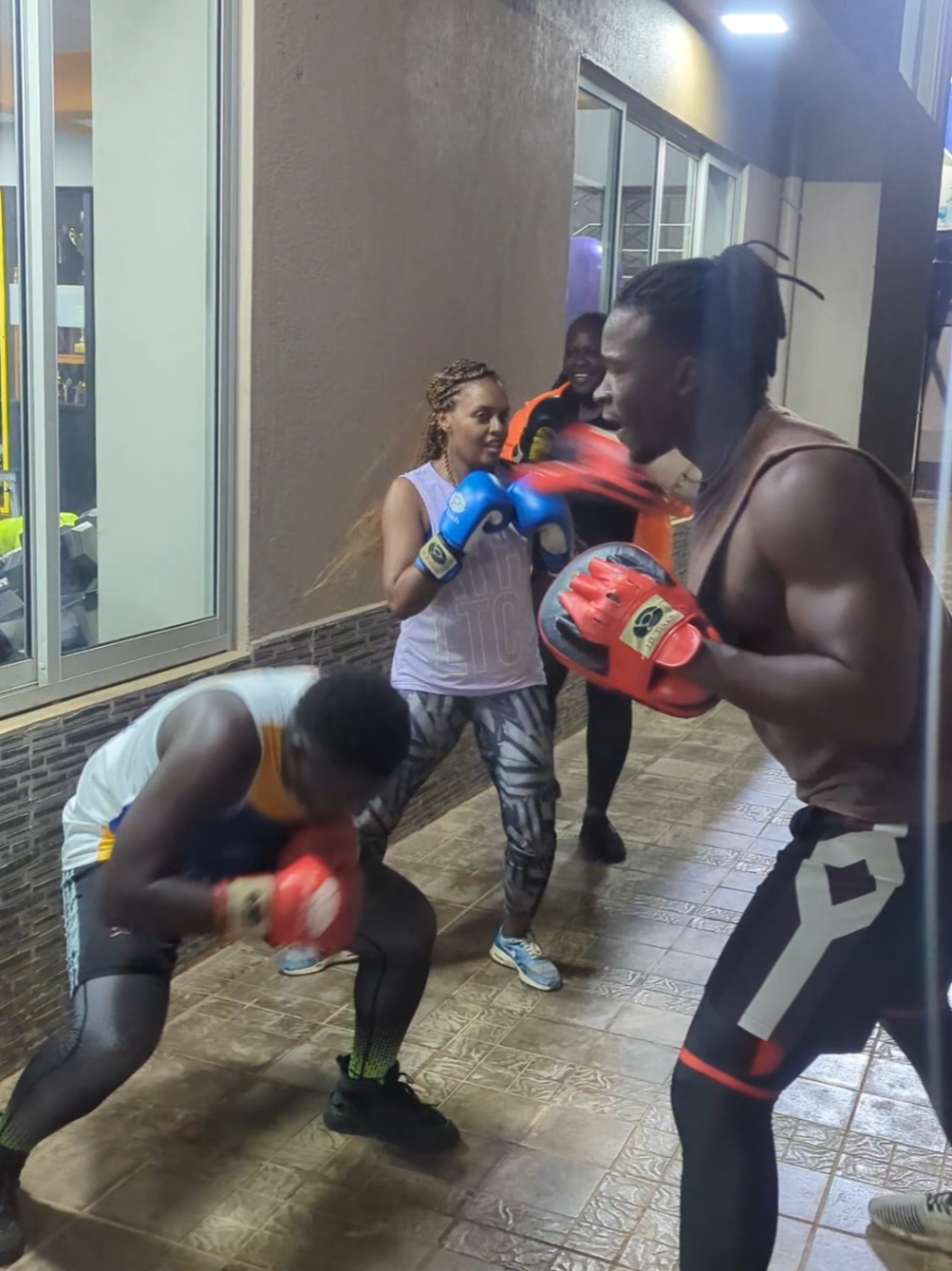 Boxing Conditioning 🥊 Toned arms,Strong Core,fun and exciting workouts 🤣🤣 you Blink you Died 🤣#cardioworkout #boxing🥊 #conditioning #thriller #fyu 