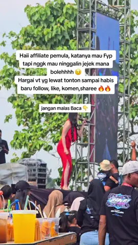 *TIPS NOTIF JEBOL 99++* • interaksi yg baik • hargai vt yg lewat berandamu,dengan cara tonton sampai habis baru like,komen,share,follow kalau kamu suka konten dan save kalau mau di tonton nanti  • aktif dan konsisten upload  • 🎥 1. Main di Konten Durasi singkat (7–15 detik) → gampang diulang orang. Hook di awal → taro kalimat absurd, nyindir, atau bikin orang mikir di 3 detik pertama. Ending gantung → bikin penasaran, biar orang komen. ⏰ 2. Jam Upload Prime time Indonesia: Siang (11.00 – 13.00) Sore (16.00 – 18.00) Malam (20.00 – 22.30) Konsisten tiap hari, minimal 1–2 video. 💬 3. Pancing Interaksi Tulis caption nyindir/absurd biar orang auto komen (“Kamu tim yang mana?”, “Real ga nih?”, “Cuma aku apa kalian juga gitu?”). Balas komentar pake video → bikin notif makin banjir. Sering pin komen yang nyeleneh. 🔥 4. Optimasi FYP Pakai 3–5 hashtag aja (campur: #fyp #foryou #viral #tiktokindo + niche/tema konten). Sound trending jangan dilewat. 🤝 5. Bangun Circle Saling komen sama akun temen → interaksi awalnya naik. #tipsaffiliatepemula 