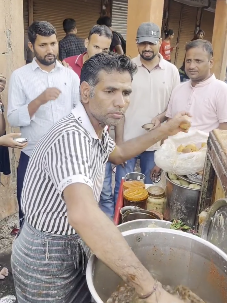 street food India #streedfoodindia #dontunderreviewmyvideo #foryou #trending #viral #viraltiktokvideo #streetfood 