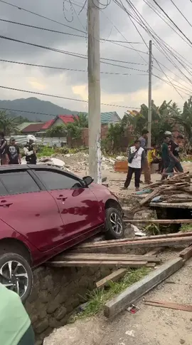 kecelakaan travel di kan Masamba