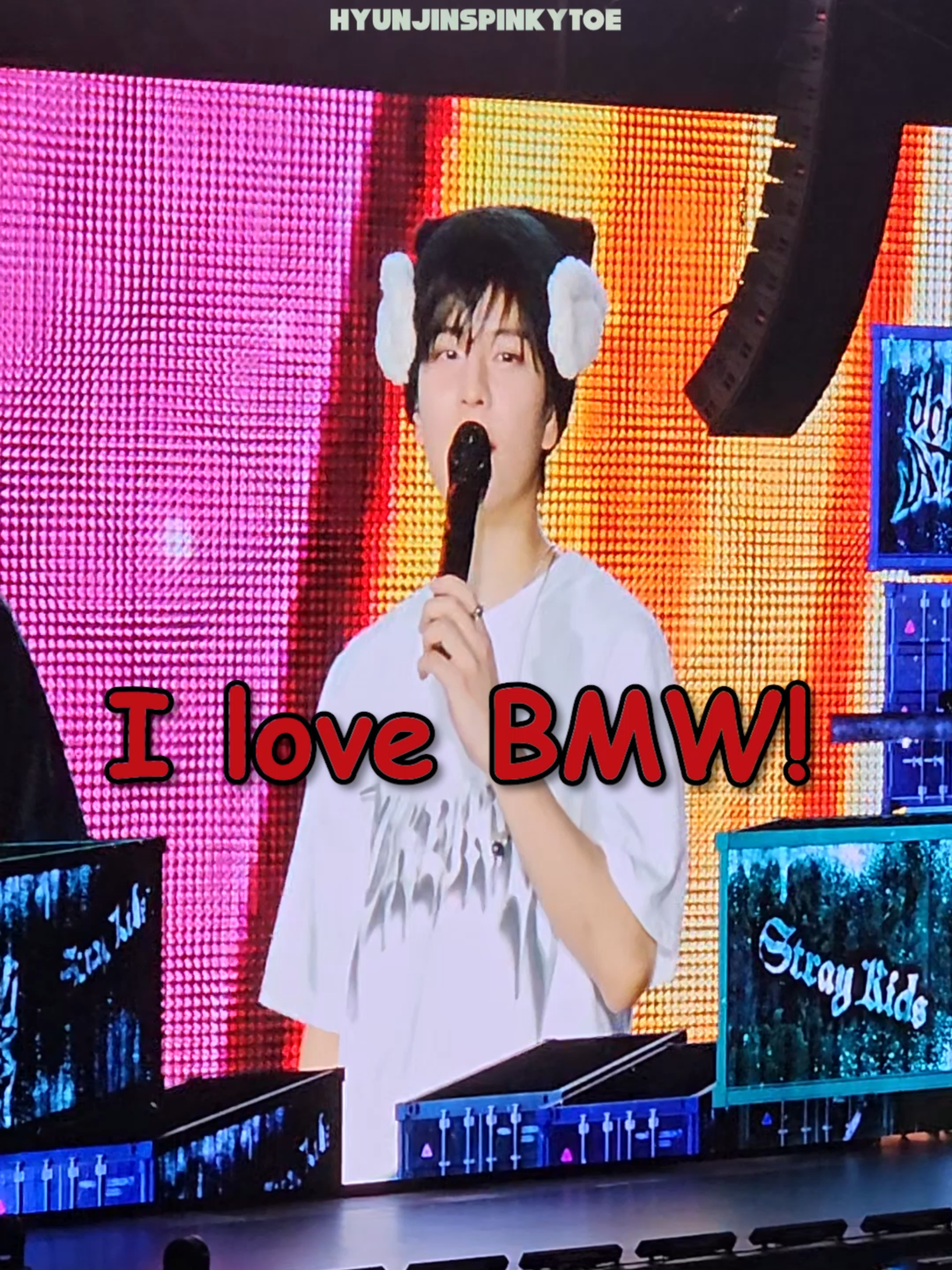 Stray Kids speaking german🥨#straykidsworldtour #dominATEtour #frankfurt #kpopconcert #kpop #straykids