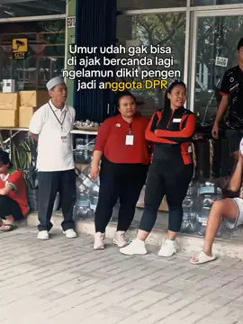 #CapCut bercanda dikit boleh lah... 😅🤣✌️ bagaimana bolo, akur?!?!?! @ayah syifa 25. @ian.BM kab.tangerang @TONO BOLONEMASE KAB TANGERANG @ibnu_sidik@22 @marone @Boled_mendem2 @azkia.acih 
