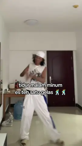 udah lama ga bikin ginian #fyp #kutukanmantan #hoodtrap #remix #dance  @evidence stone @keenan. @Nick Kosir 