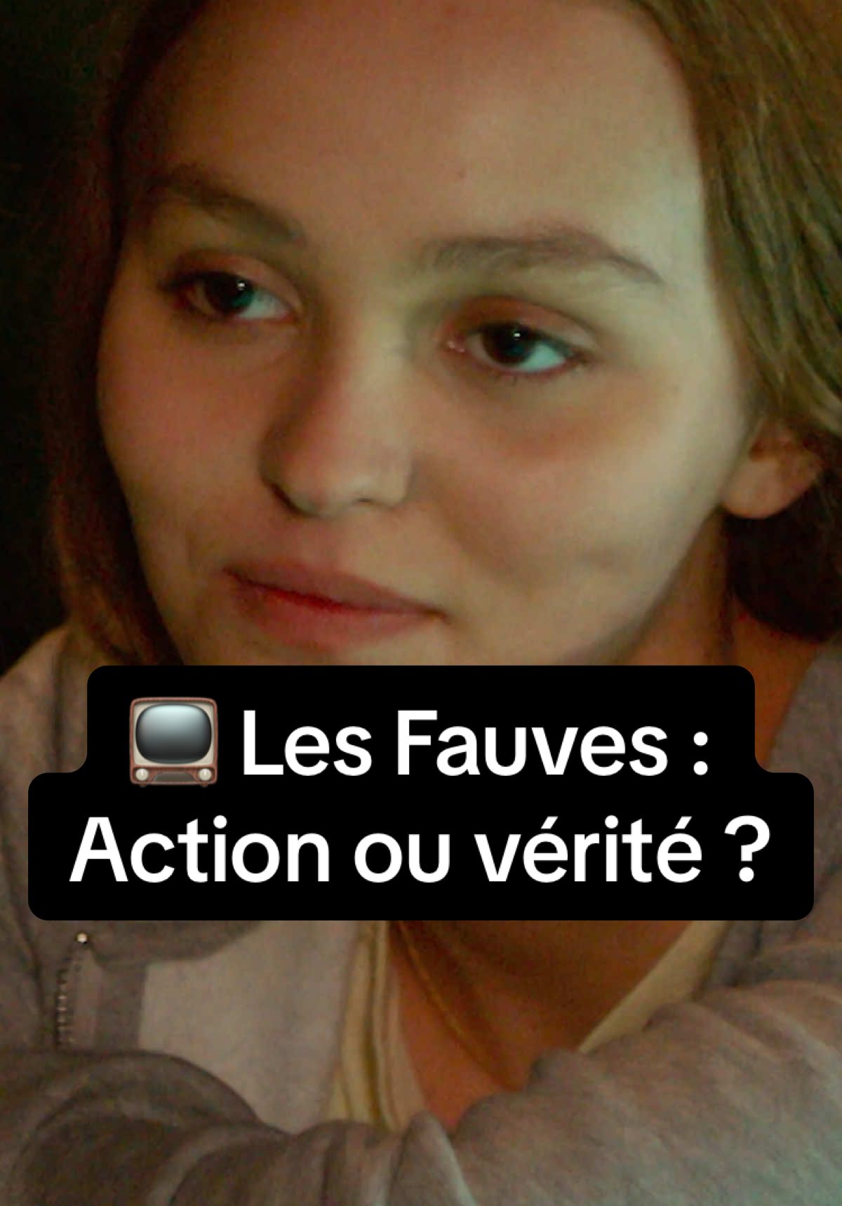 L'aura de Lily-Rose Depp 👏 #lesfauves #lilyrosedepp #onregardequoi #filmtok #fyp 