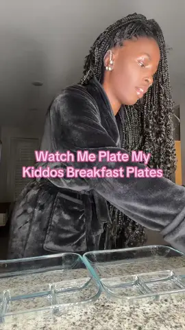 Watch Me Plate My  Kiddos Breakfast Plates #platingfood  #breakfast #potpie #potpies Good Morning All items available click Walmart storefront https://walmrt.us/48QicTZ  Seasoning www.clementineandthekiddos.com Have a blessed and safe day