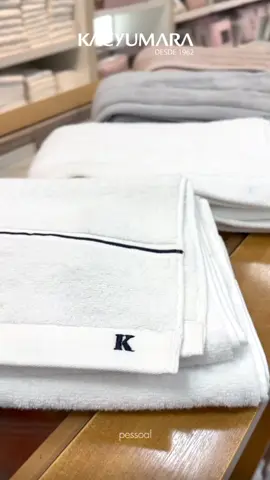 Toalhas Kacyumara ✨ Absorção imediata, maciez envolvente e qualidade que você sente no primeiro toque. Perfeita para transformar cada banho em puro conforto. #fyp #viral #casa #conforto #kacyumara 