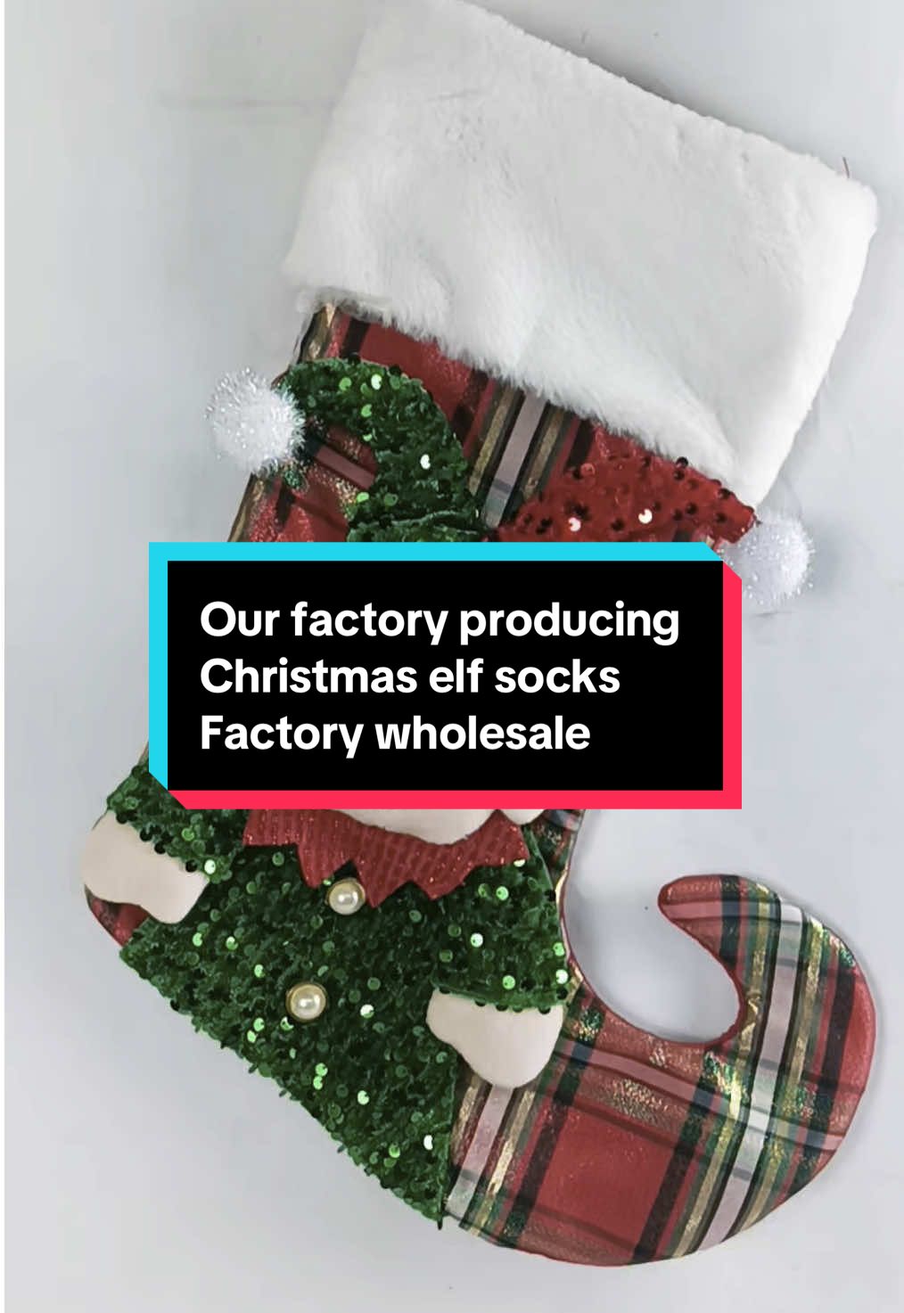 Factory wholesale Christmas elf socks 🎄✨❤️🎅⛄️❄️Our factory is producing this Christmas elf socks now #christmas #christmasdecorations #christmasfactory #christmaswholesale #christmassocks #christmaself #christmassanta #christmasreindeer 