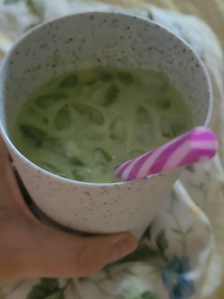 matcha makes you less anxious than coffee (and is better for pcos) l-theanine, an amino acid found in matcha helps caffeine release more slowly creating a more gradual rise and fall in energy levels.  l-theanine also helps produce GABA, the bodies anti-anxiety neurotransmitter and helps relax and calm you.  #matcha #pcos #pcosdiet 