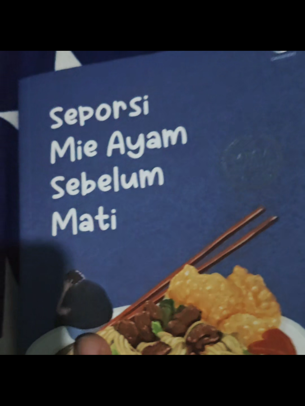 Peak book . #sad #letdown #radiohead #seporsimiayamsebelummati #novel 