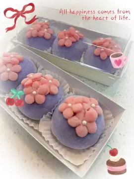 Guys, our sweets are so cute they just make your mood lighter! 😭 Look at these little cuties—fluffy, colorful, like something out of a cozy dream. And they taste even better: creamy, fruity, totally delightful. Made by hand every day, so come let them brighten your day! 💕 📍 529 E Valley Blvd #148A, San Gabriel, CA 91776 📍 1430 S Azusa Avenue, West Covina, CA #DessertTikTok #SanGabrielDessertRealTalk #WestCovinaFluffAttack #SGVPillowCake #JigglyCreamChallenge #NoCrunchCakeFact #LAFoodieHonestReview #CakeTokJoy #DessertNoFilter #SGVAesthetic #DessertTok #CuteFood #FoodieFun