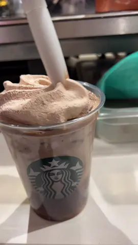 Le mystérieux client de Starbucks #food #starbucks #café 