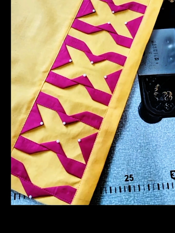 ✨ Unique stitching design ✨ Apni silai ko dijiye ek naya style 💖 Kaisi lagi ye design? Comment zaroor karein#SewingDesign #StitchingIdeas #CreativeSewing #HandmadeWithLove #ViralVideo
