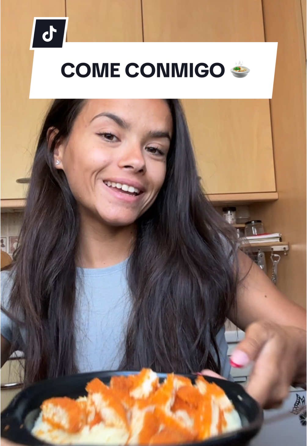 Hoy la videollamada más tarde de lo normal pero cumpliendo 🙄💗 #comida #comeconmigo #comiendo #almuerzo #idea #Receta #pure #pollo #FoodTok #FoodLover #charlando #hablamos #hablando 