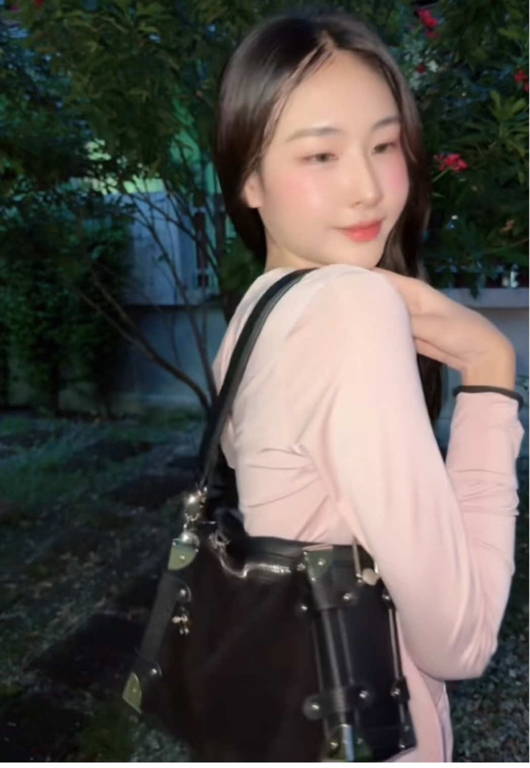 👜✨  #lalonbkk #bag #fyp 