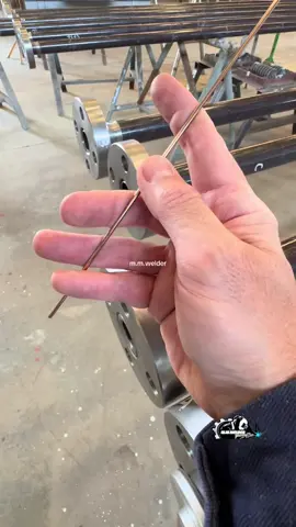 1* primero de Gtaw. Corre la varilla con destreza soldado🙌🏻#welder #weldernation #ambidiestro #tigwelding #soldadoresdelmundo #tig #masterclass #bluecollar #soldador #tigweld #tigwelders #weldingtiktok #weldingart #Recuerdos #fabrication #montage 