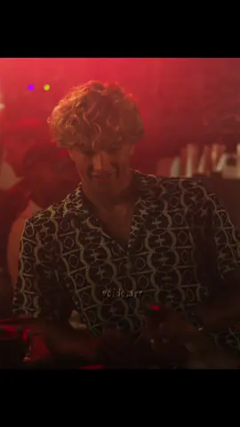 He ain’t playing about HIS girl! #thesummeriturnedpretty #conradfisher #jeremiahfisher #edit #fyp 