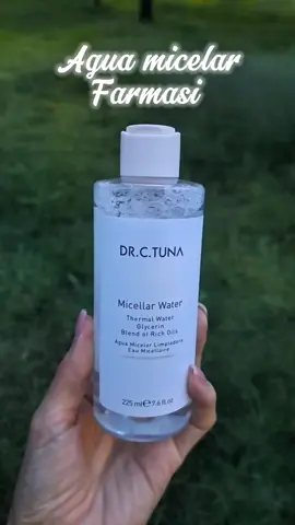 👀 ¿Sabías que puedes limpiar, desmaquillar e hidratar tu piel en un solo paso? 💧 El Agua Micelar de Farmasi lo hace posible ✨ 🌿 Con micelas  🌿 Aloe vera  🌿 y Pantenol  👉 Apta para todo tipo de piel, incluso la sensible 💙 Un básico que no puede faltar en tu rutina de skincare. #Farmasi #Skincare #AguaMicelar #BeautyTips #creatorsearchinsights 
