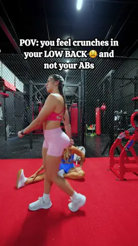 If your DUMPY 🍑 is getting in the way and causing LOW BACK PAIN 😫 here’s how to fix it! Comment “COACHING” to work with us 👇 #abworkout #coreworkout #backpain #gymtipsforwomen 