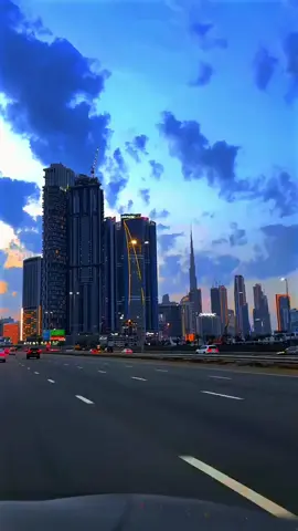 Dubai beauriful views # Dubai🇦🇪#fyp# Dubaitrending #tiktok KAYA🎊