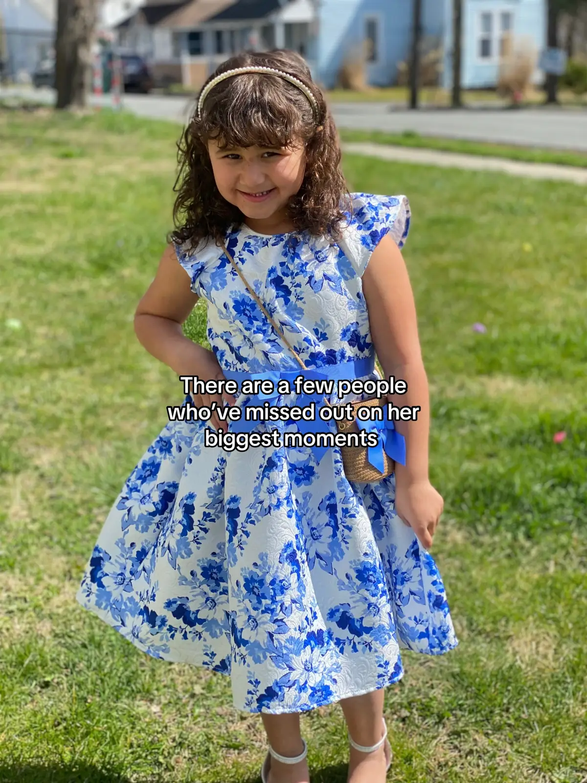 Couldn’t be more thankful for my village 🥹 love you all  🤍 #tiktok #family #Love #myvillage #singlemom 