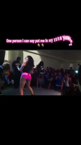 I love twerk team 🙌🏽💞 & @Saturdayy will always be that girl 🤞🏽🤸🏽‍♂️😻 #Twerkteam 