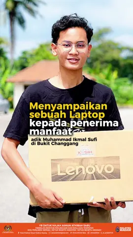 Alhamdulillah, melalui Inisiatif KASIH Rahmah (iKR’38) Parlimen Sepang di bawah kluster i-Pendidikan, YB Datuk Hajah Aiman Athirah Sabu, Timbalan Menteri KPKT merangkap Ahli Parlimen Sepang telah menyampaikan sebuah Laptop kepada penerima manfaat, adik Muhammad Ikmal Sufi di Bukit Changgang. Bantuan ini diberikan sebagai sokongan kepada Ikmal Sufi yang bakal menyambung pengajian di Institut Pendidikan Guru (IPG).  Semoga dengan adanya sumbangan ini, perjalanan akademik adik Ikmal akan lebih lancar dan dipermudahkan. #MalaysiaMADANI #MADANIBekerja #AMANAHBekerja #RancakkanMADANI #StrongerTogether #iKR38 #bantuan #sumbanganlaptop #laptop #sumbangan #viral #fyp #fypage #foryoupage 