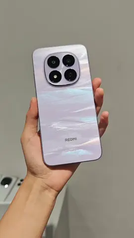 REDMI Note 15. 