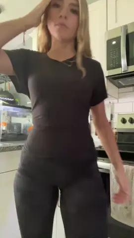 old video #fyp #girl #follow #tribute 