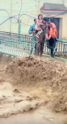 Rescue operation in swat floods 2025🥹😭🥹😭🥹😭🥹😭🥹
