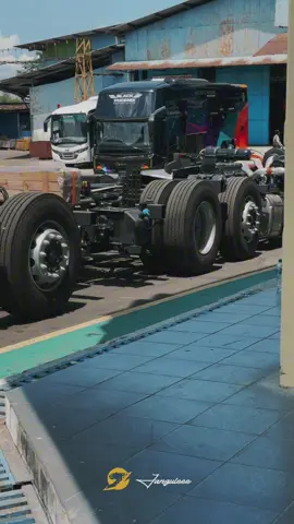 siapa nihh yang udah ga sabar liat unit ini kalau udah jadi coba di komen 🤪😱#janguleeetransport #janguleeetrans #janguleeegank 