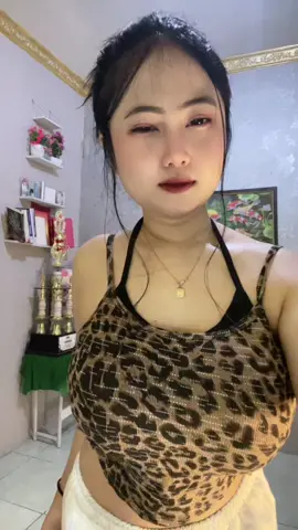 ini siapa 