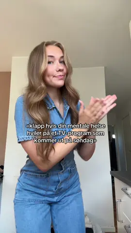 håper alle sitter klar foran TV skjermen på søndag🥵🥵🥵 #tv2versus #tv2