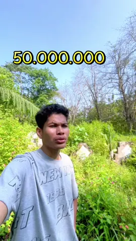 Berlantai perak atau apa ka itu kos kosanya#fyppppppppppppppppppppppp #viralvideo #viral?tiktok🥰 #viral 