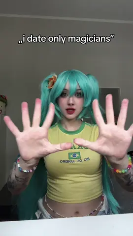 it’s my favorite magic trick (Miku magician skin would be fire) #hatsunemiku #cosplay #magictrick #trend #fyp 