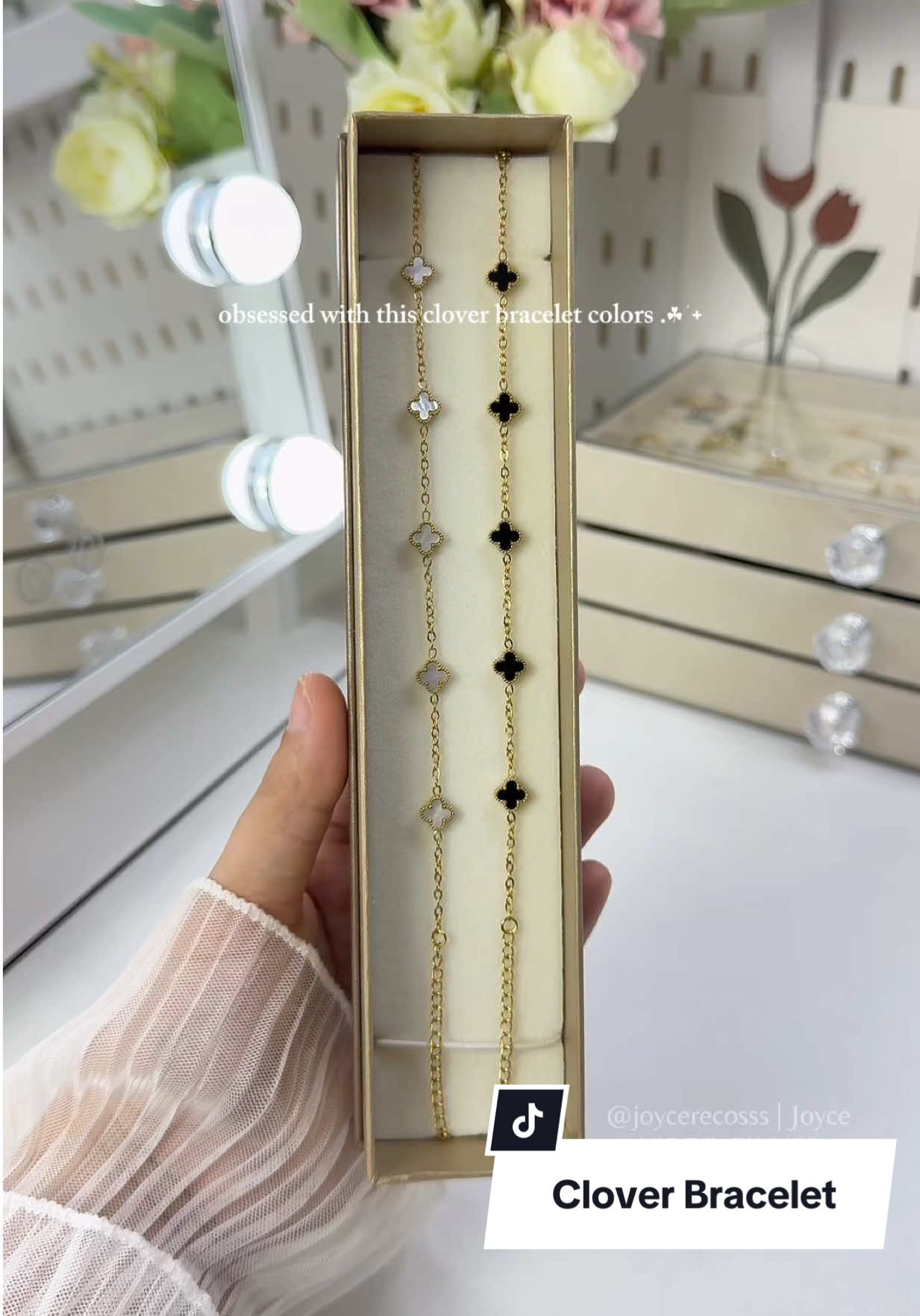 PART 1 | Mas elegant at classy tingnan tong smaller versions ng clover bracelet. Ang ganda i layer with other accessories ✨ #cloverbracelet #bracelet #nontarnishjewelry #nontarnishbracelets #stainlesssteeljewelry 