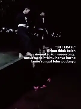 #kamu boleh mencintainya, tapi biar kan dia mencintai pilihan nya.psht pusat Madiun🪷🤟