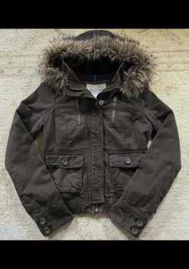 this jacket #fyp #jacket #abercrombie #hollister #viral