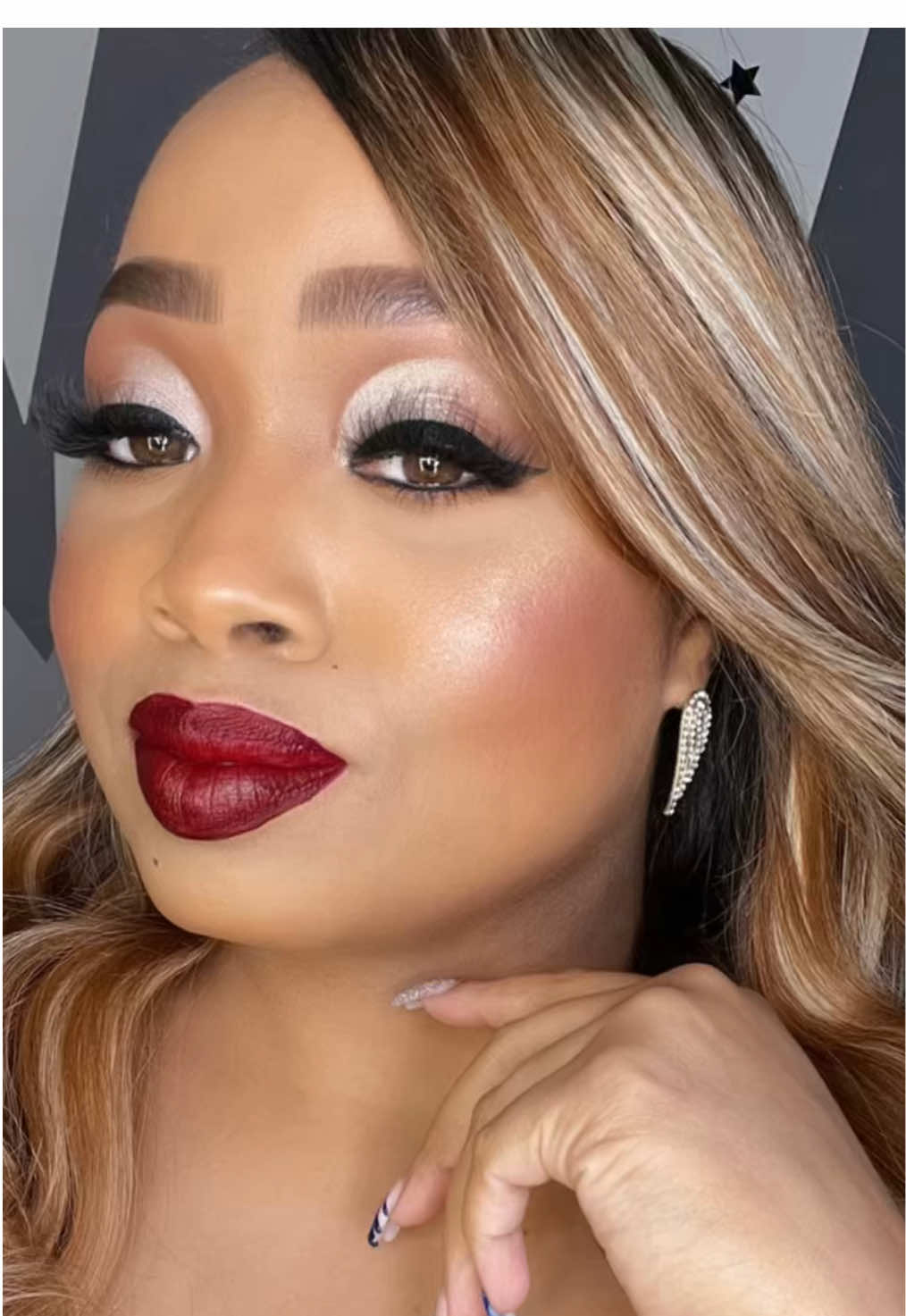 Here’s some good advice about life: inclusivity isn’t optional — it’s the assignment. Brands, do better #creatorsearchinsights #goodadviceaboutlife #fyp #BeautyTok #makeupconmunity 