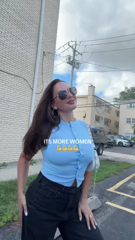 WHAT ARE YOU WAITING FOR SIS!!!! we need more women in law enforcement, readyyy for you sis  #firstresponders #lawenforment #femalefirstresponder #copsoftiktok 