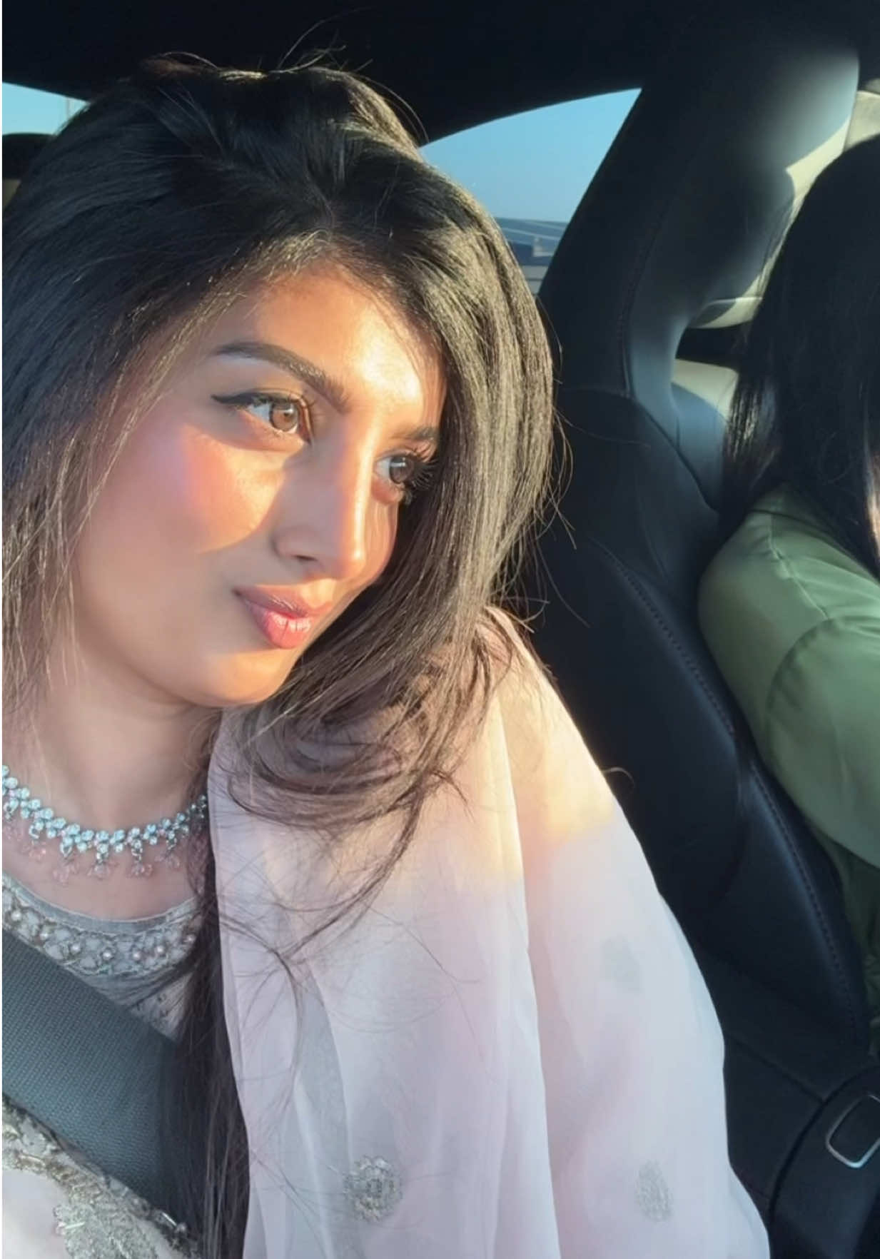 Mere naseeb 🎶💕 #bollywood #browngirl #browntiktok #foru #foruyou 
